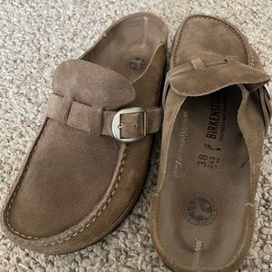 New women’s Birkenstock clog